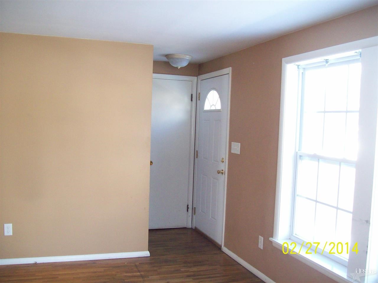 4828 Webster St, Fort Wayne, IN 46807 photo 2