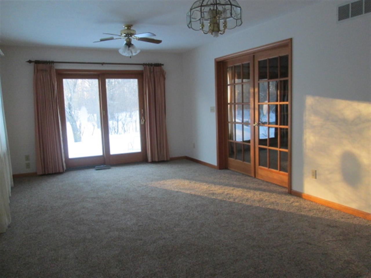 601 Danbury Dr, Goshen, IN 46526 photo 5