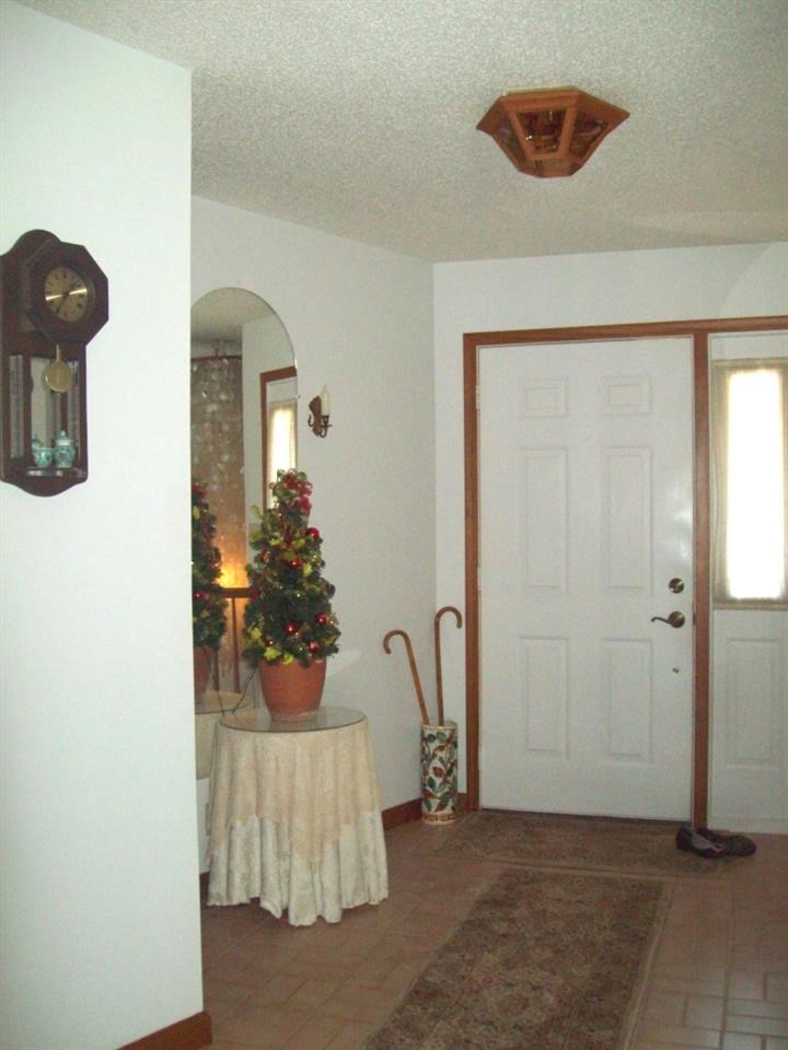 1400 Crescent Ct, Evansville, IN 47720 photo 3