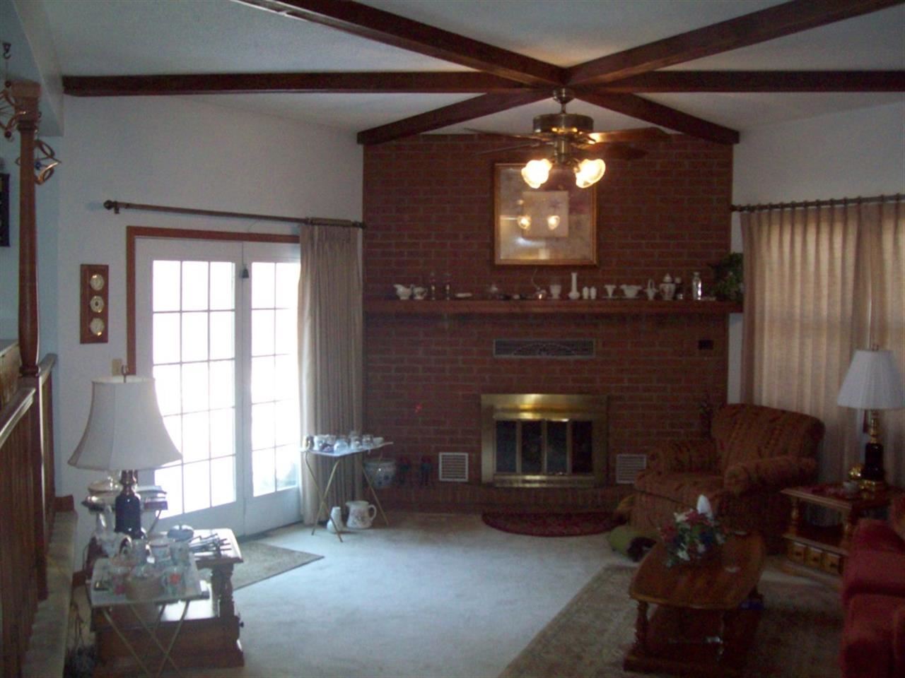 1400 Crescent Ct, Evansville, IN 47720 photo 4
