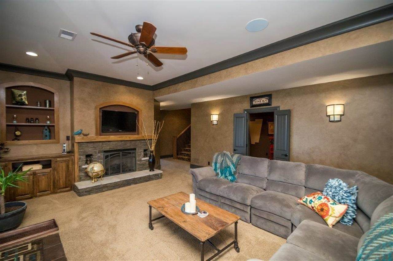 5922 Cypress Pointe Dr, Newburgh, IN 47630 photo 21