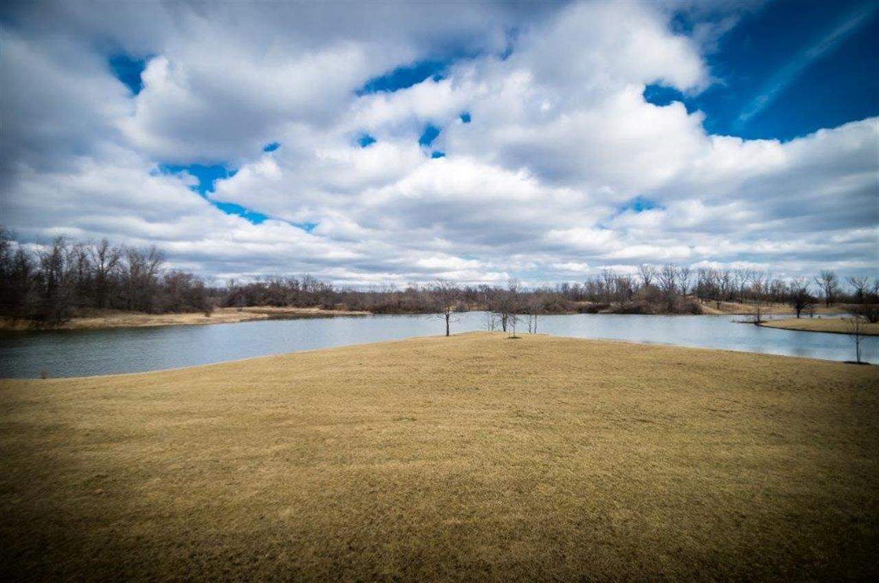 5922 Cypress Pointe Dr, Newburgh, IN 47630 photo 5