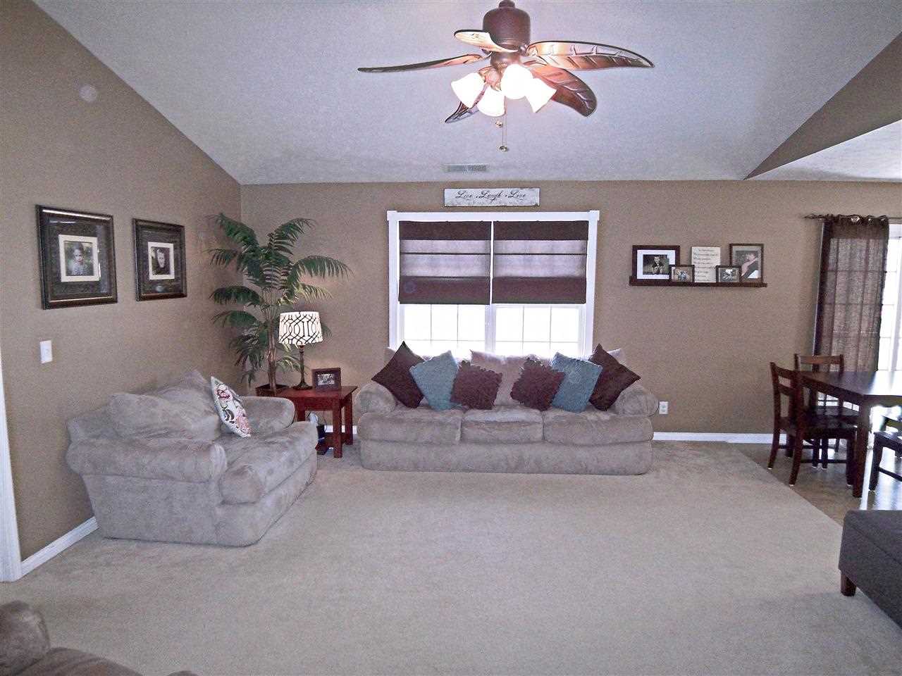 2920 Mooring Rd, Evansville, IN 47725 photo 4
