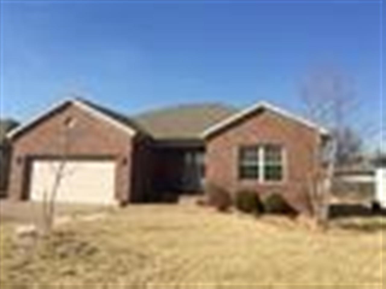4620 Erinwood Ct, Evansville, IN 47725 photo 1