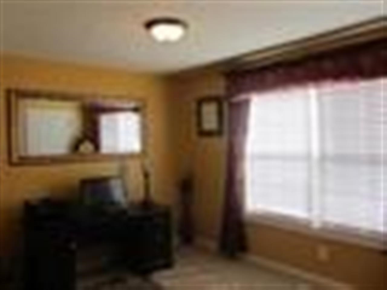 4620 Erinwood Ct, Evansville, IN 47725 photo 7