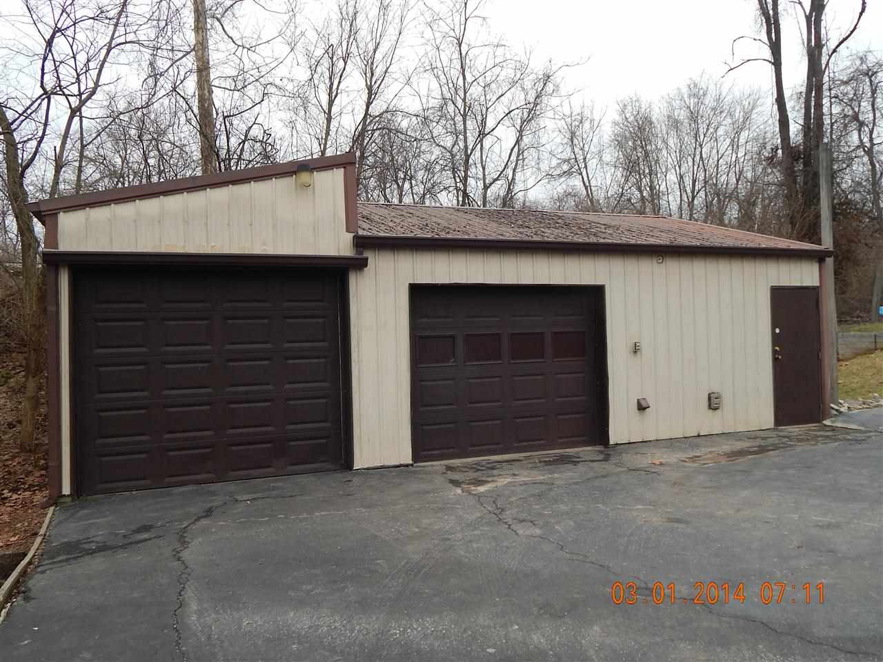 1319 W 8th St, Bloomington, IN 47404 photo 4