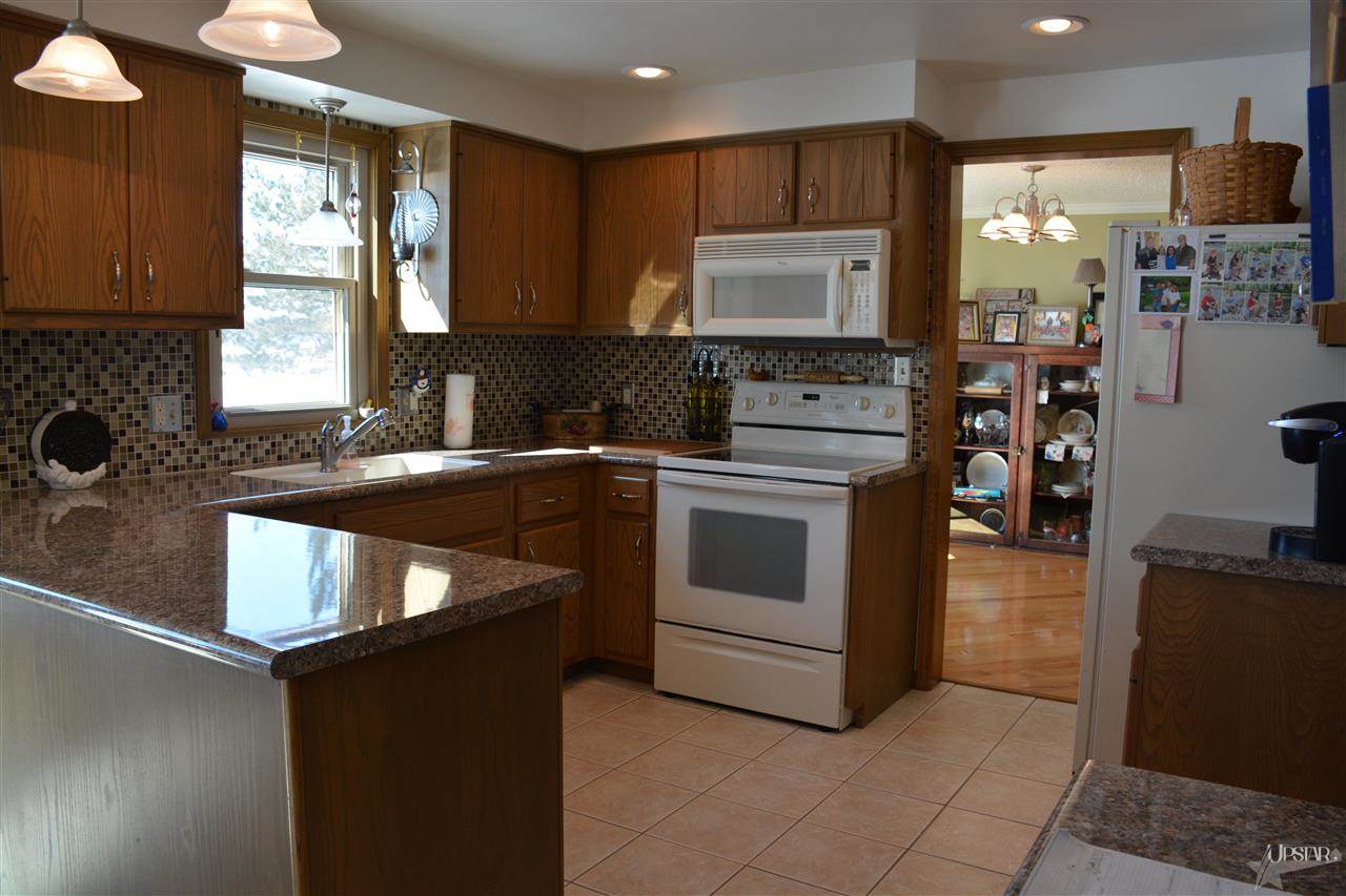 9505 Sweetwater Ct, New Haven, IN 46774 photo 7