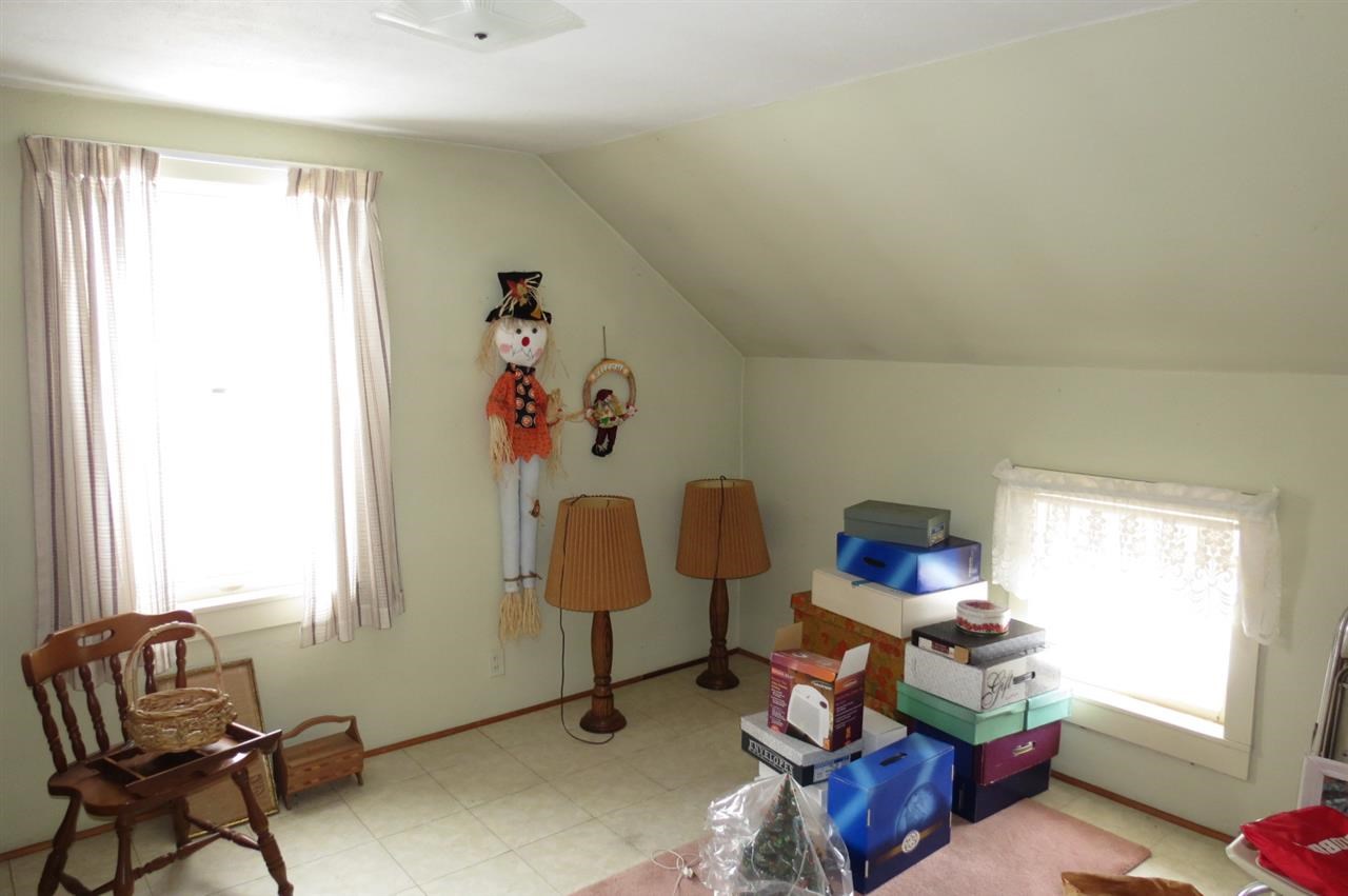 134 E Maple, Bremen, IN 46506 photo 17