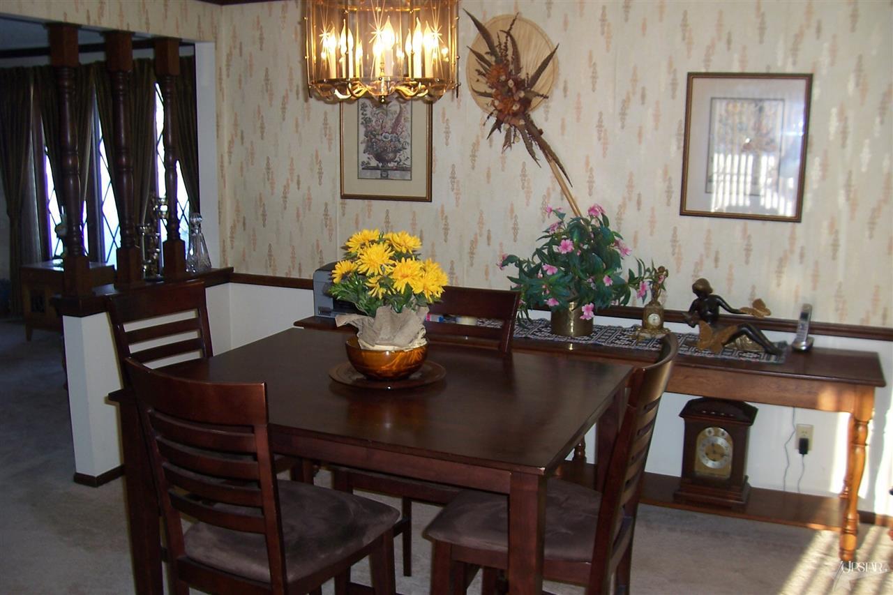 9613 Reindeer Rd, Fort Wayne, IN 46804 photo 6