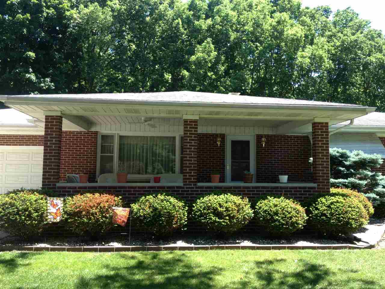 2065 S Flora Dr, Peru, IN 46970 photo 2