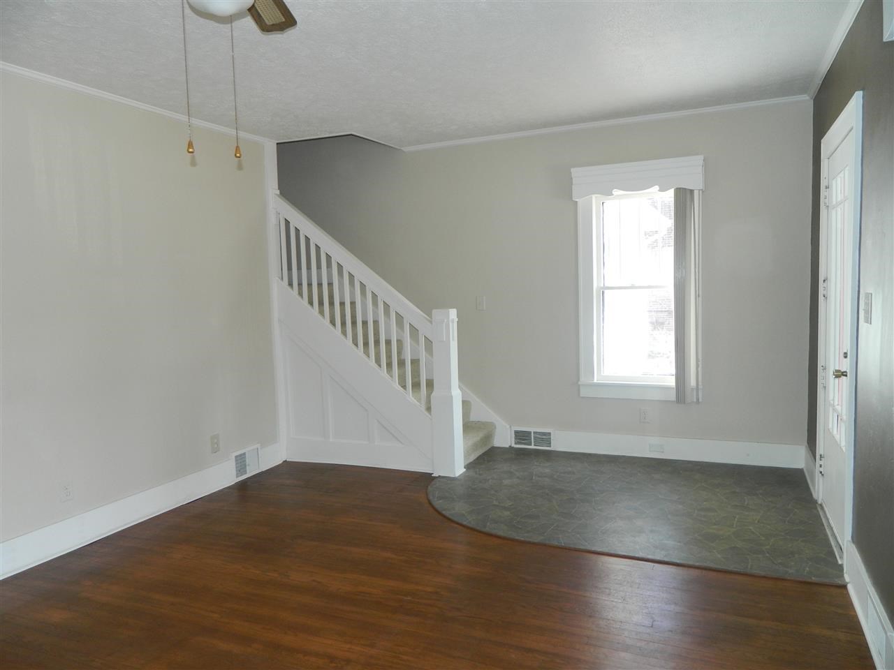 741 E Fort Wayne St, Warsaw, IN 46580 photo 4