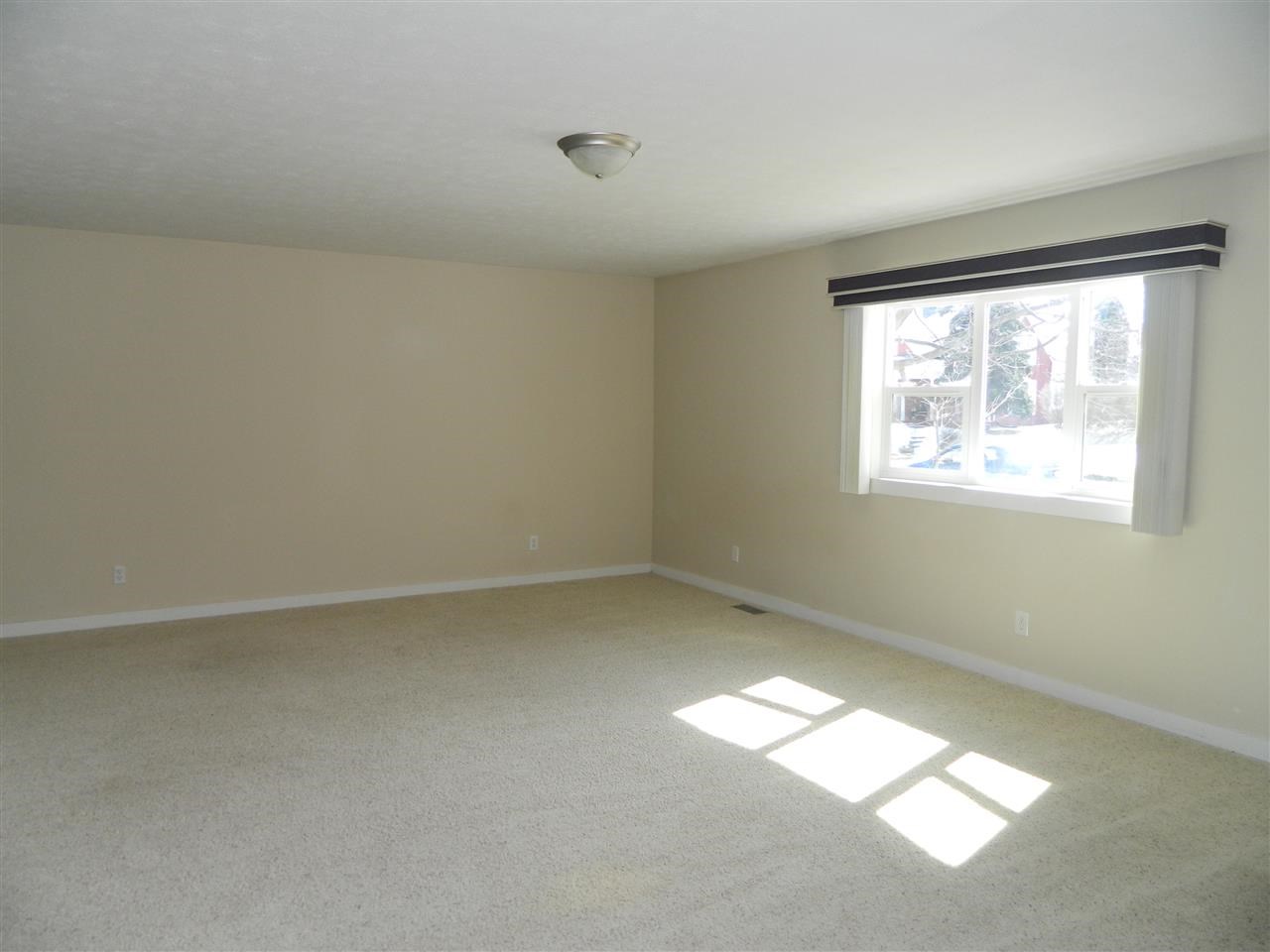 741 E Fort Wayne St, Warsaw, IN 46580 photo 9