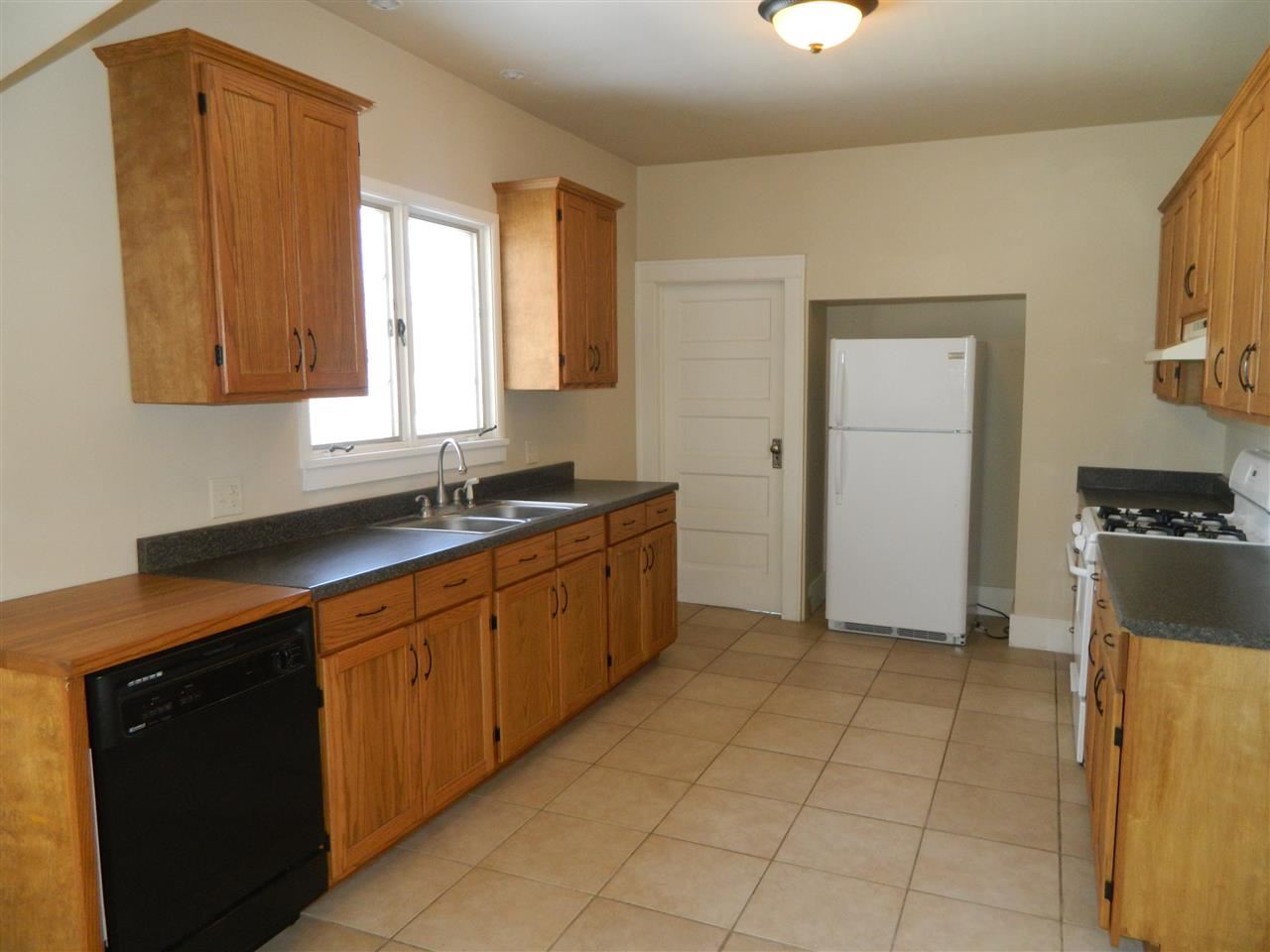 741 E Fort Wayne St, Warsaw, IN 46580 photo 6