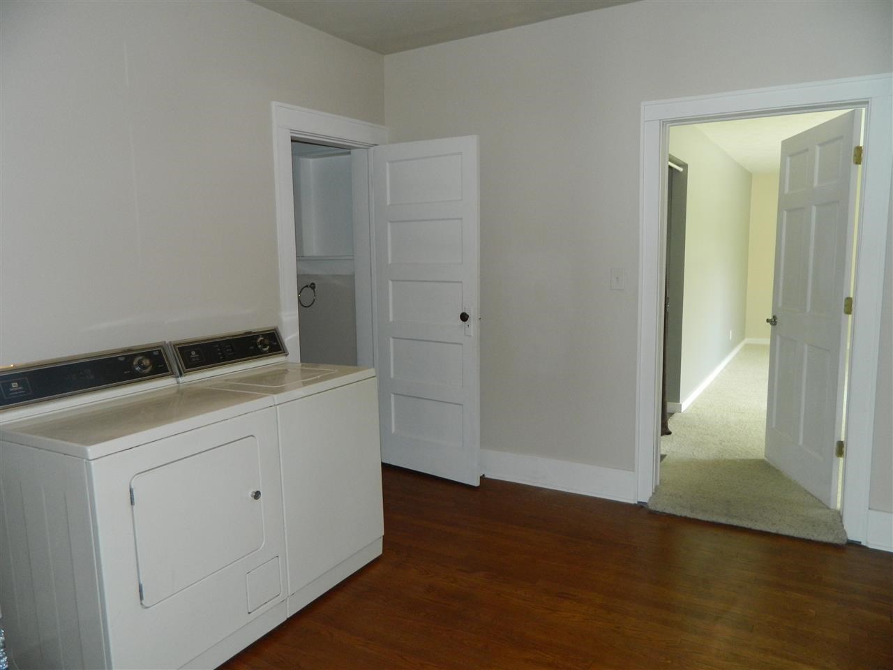741 E Fort Wayne St, Warsaw, IN 46580 photo 8