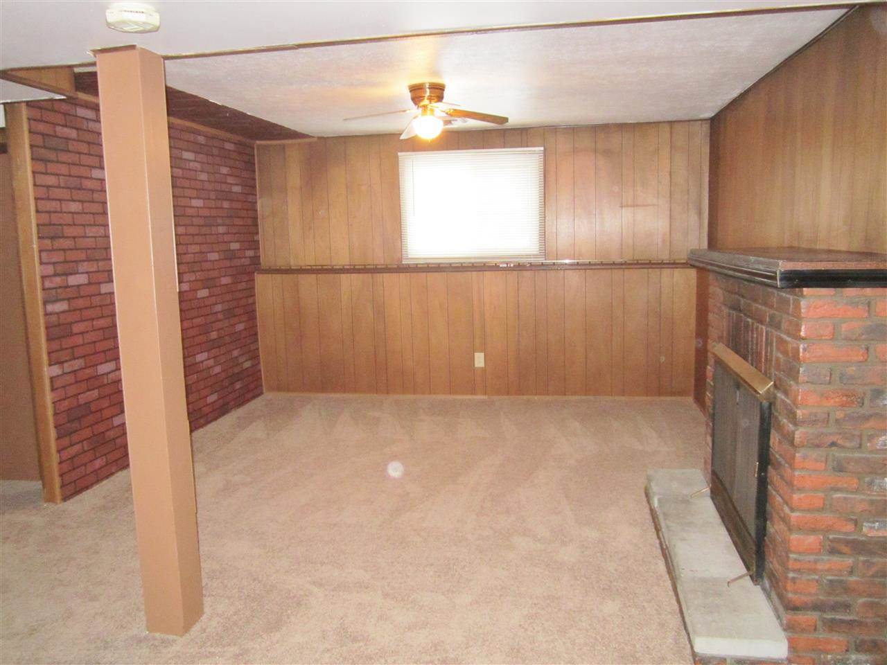 833 E 11th St, Mishawaka, IN 46544 photo 16