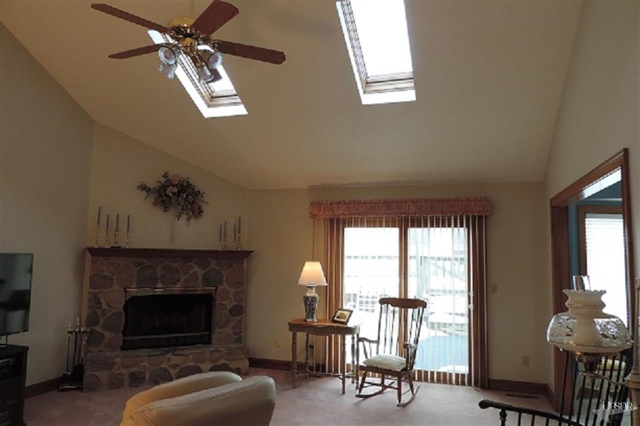 5417 Holly Oak Rd, Fort Wayne, IN 46845 photo 3