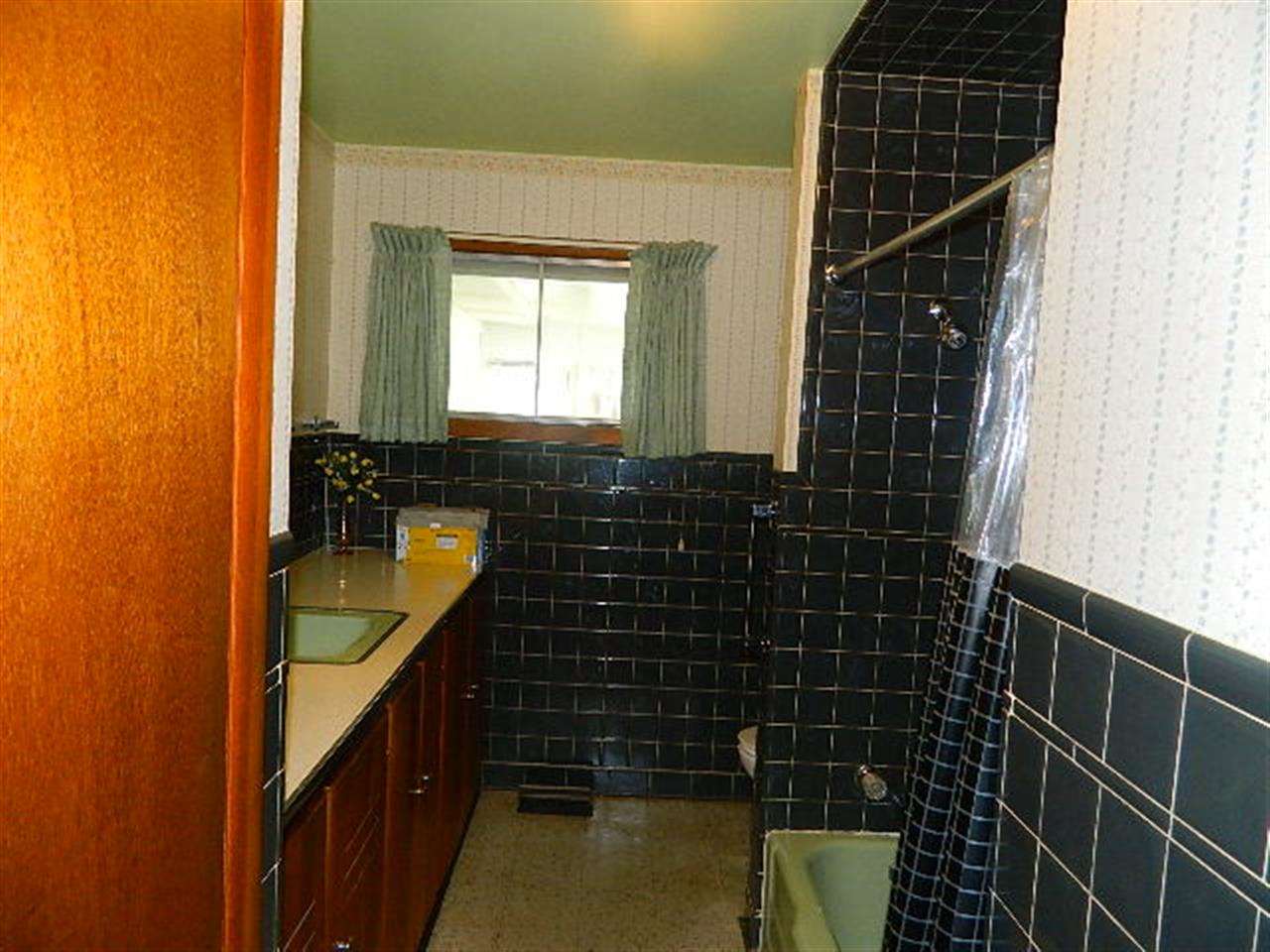 2610 S Nebraska St, Marion, IN 46953 photo 4