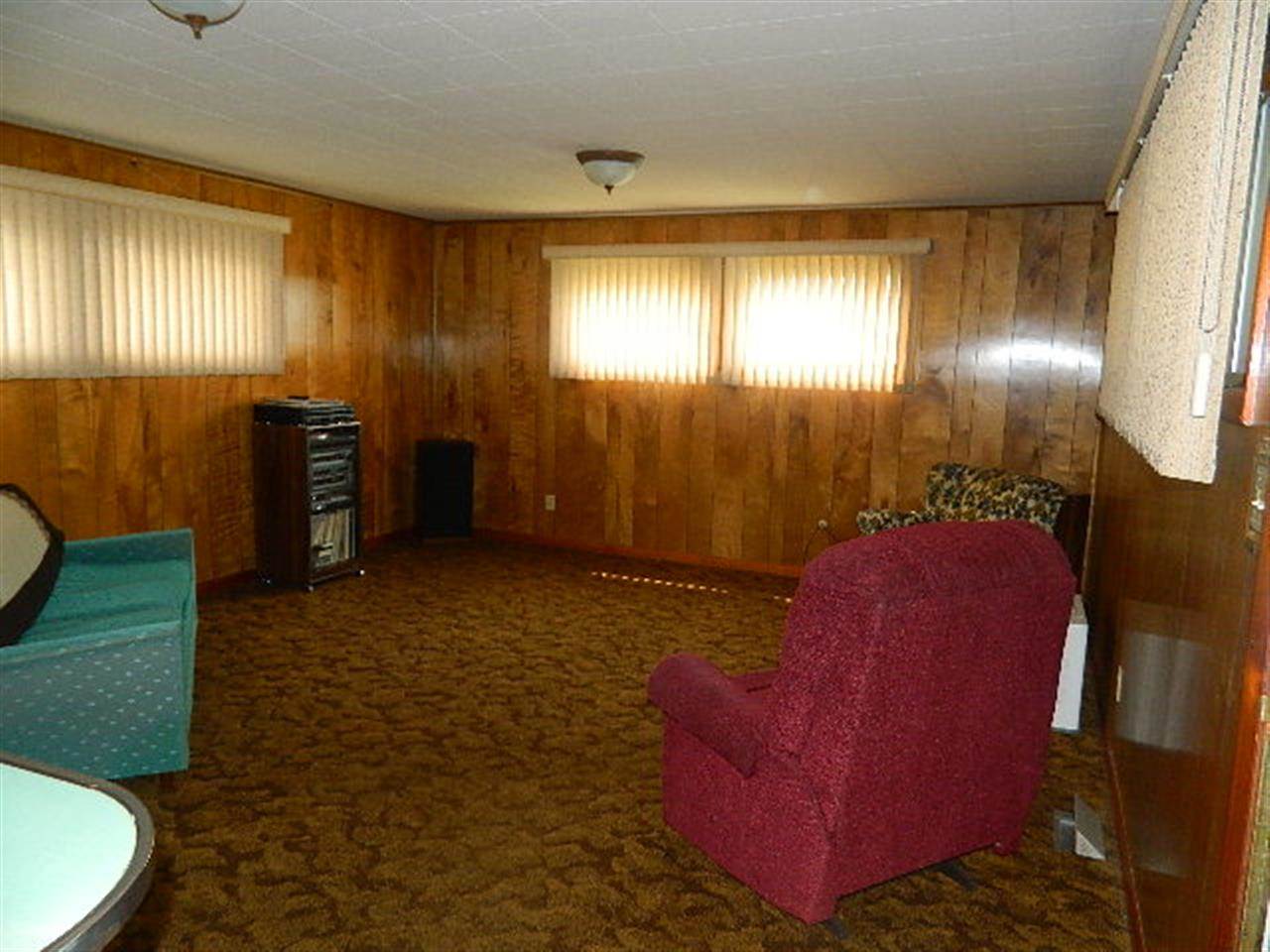 2610 S Nebraska St, Marion, IN 46953 photo 9