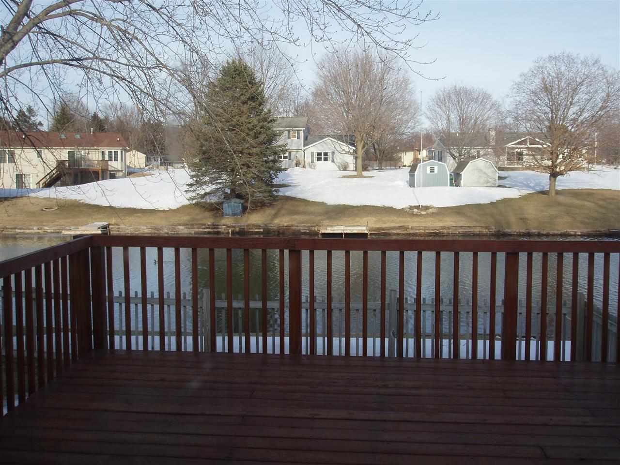 204 Dawn Estates Dr, Middlebury, IN 46540 photo 3