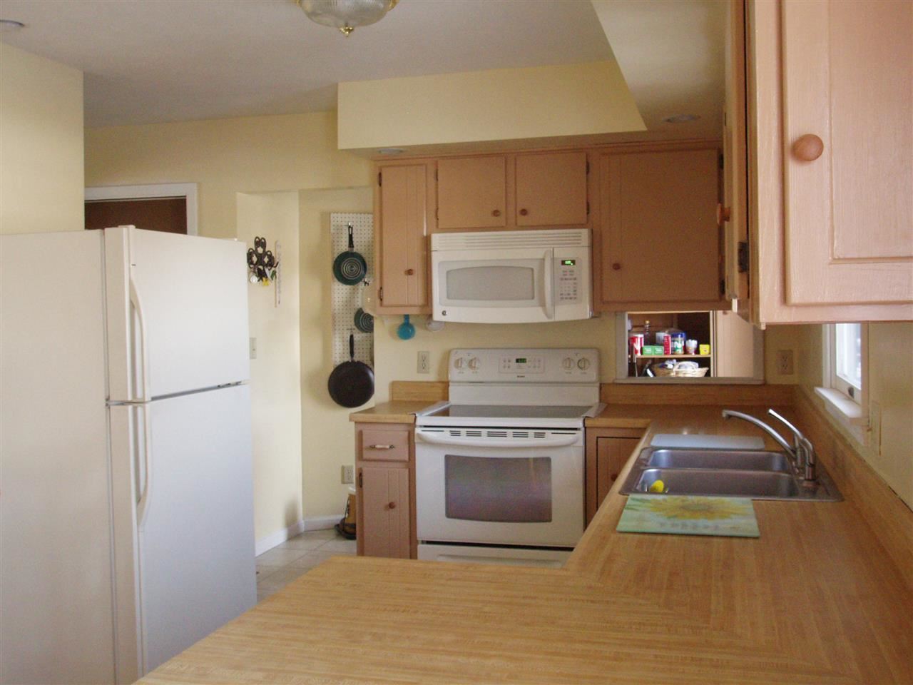 204 Dawn Estates Dr, Middlebury, IN 46540 photo 9