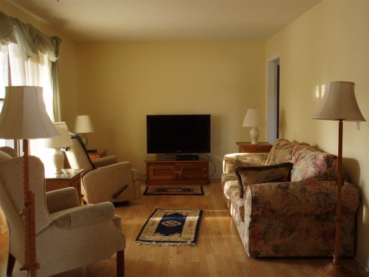 204 Dawn Estates Dr, Middlebury, IN 46540 photo 5