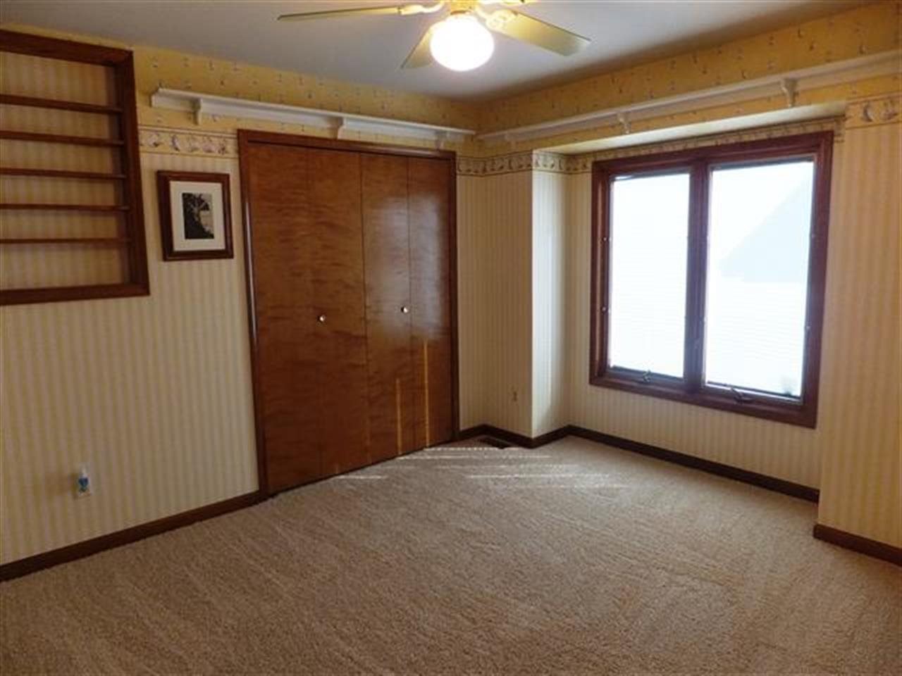 672 W 675 N, Leesburg, IN 46538 photo 9