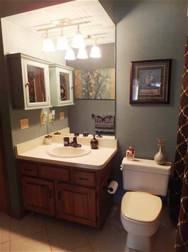 672 W 675 N, Leesburg, IN 46538 photo 13