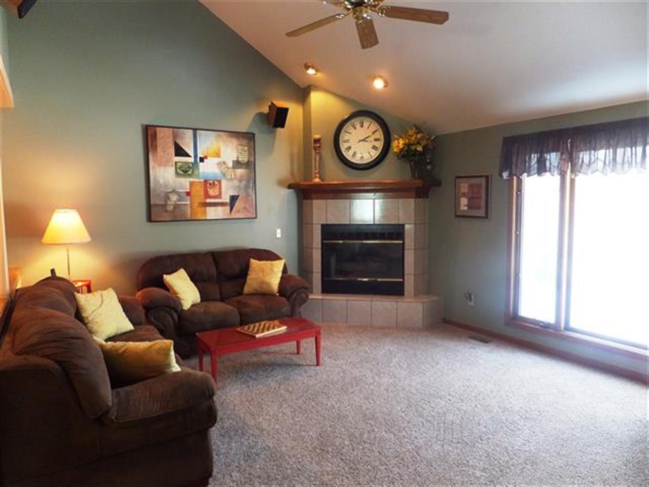 672 W 675 N, Leesburg, IN 46538 photo 3