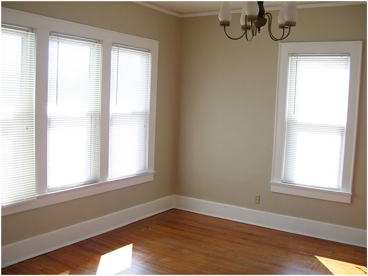 1404 N Weinbach Ave, Evansville, IN 47711 photo 5