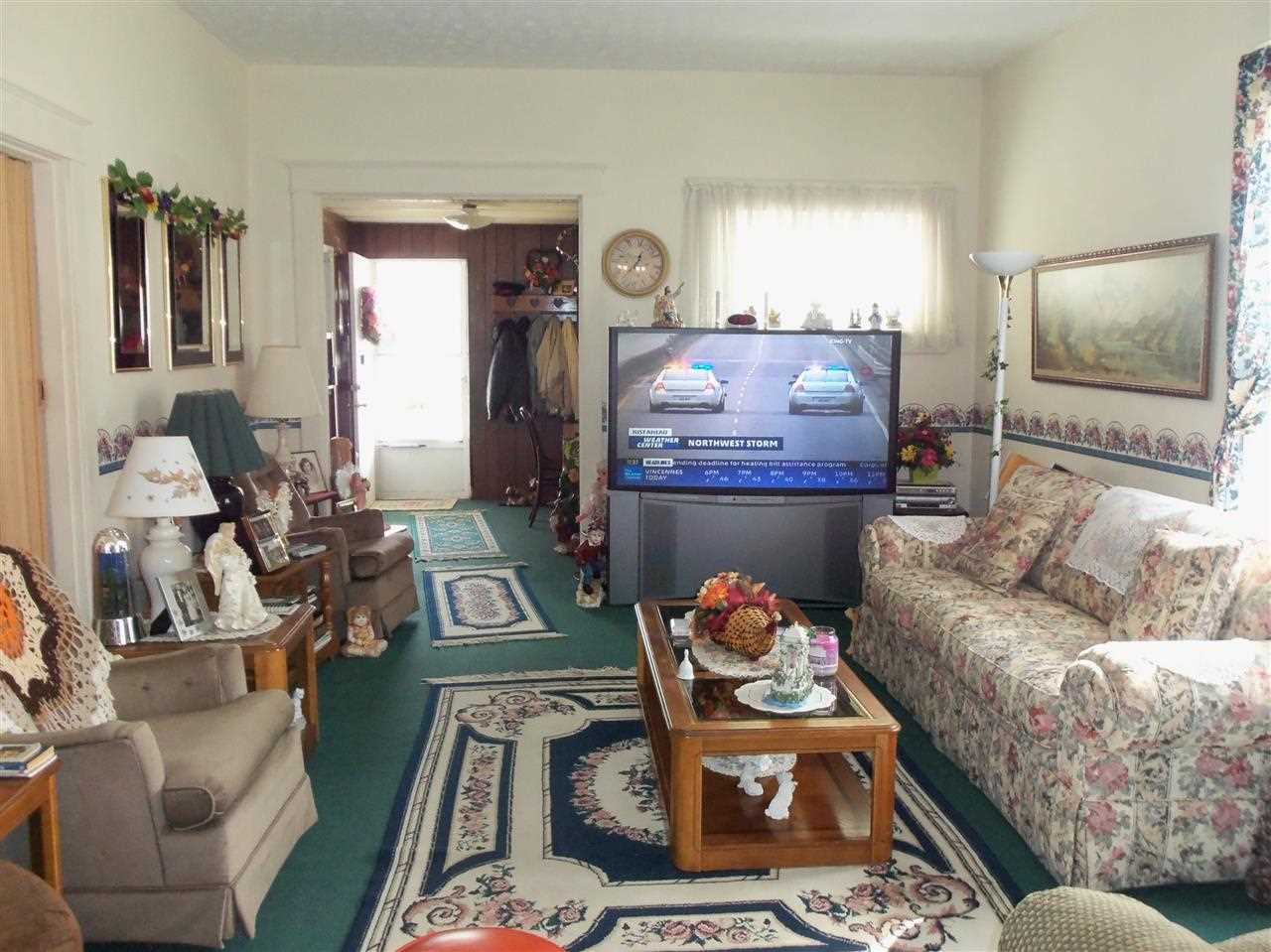 225 Ogdon St, Washington, IN 47501 photo 5