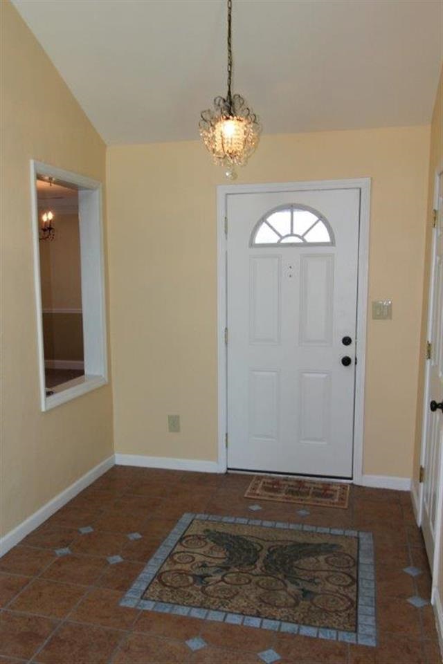 3065 Cottage Dr, Evansville, IN 47711 photo 2