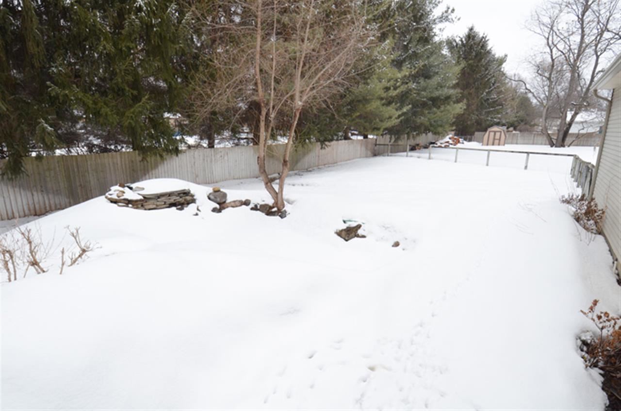 12475 Frontier Ct, Granger, IN 46530 photo 25