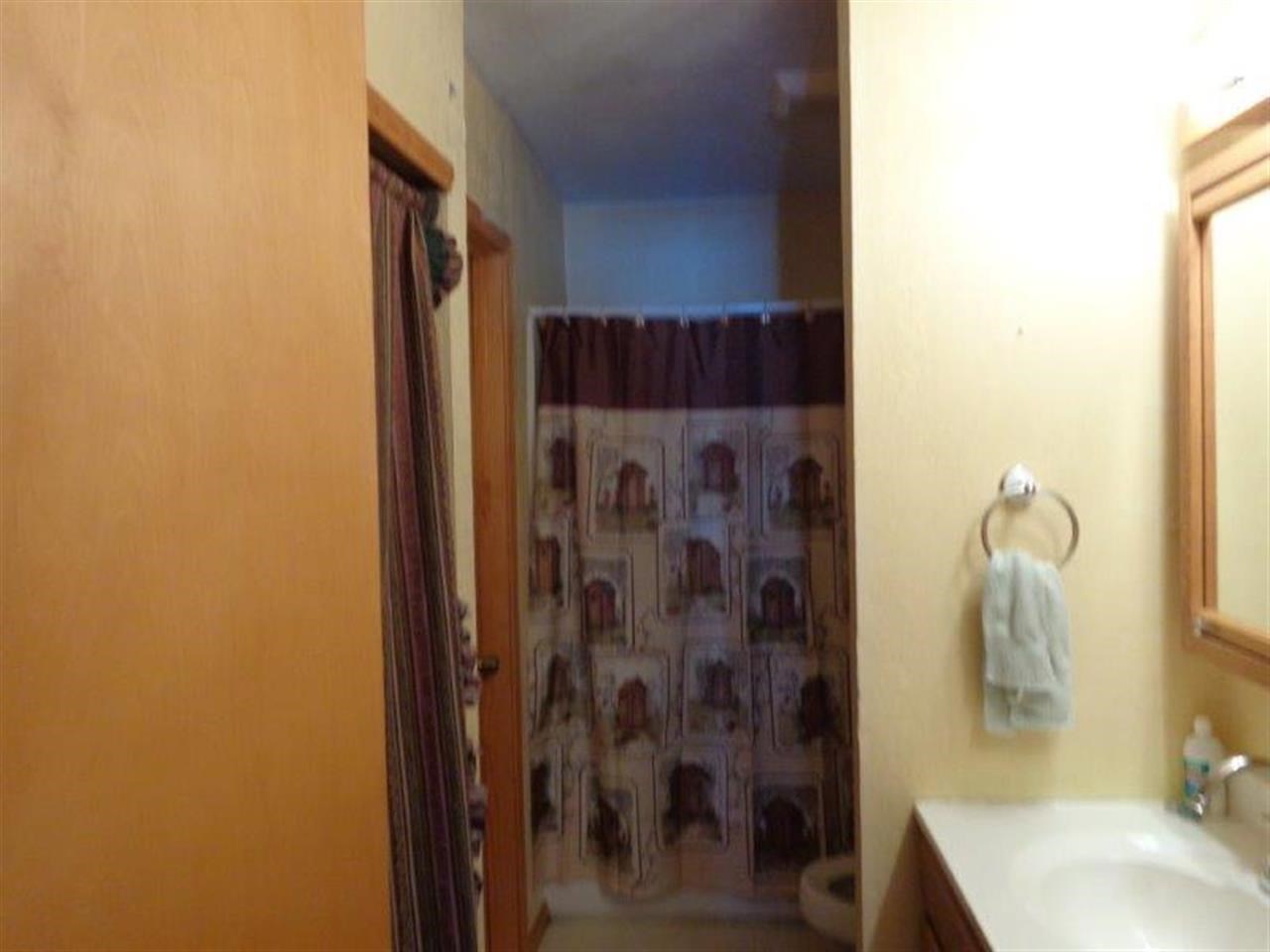 403 W Valleyview Dr, Syracuse, IN 46567 photo 7