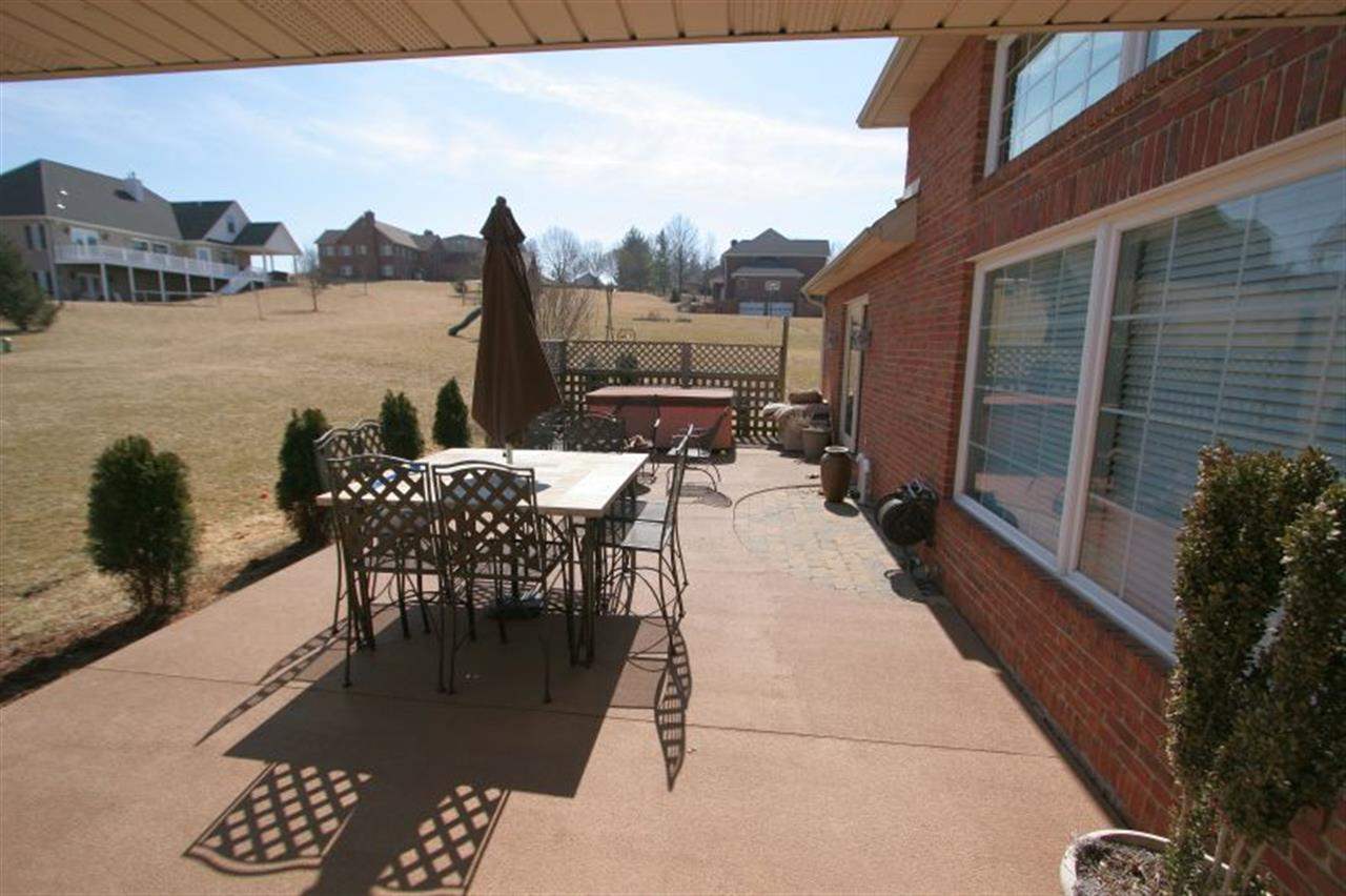 3398 Grassland Hills Rd, Jasper, IN 47546 photo 4