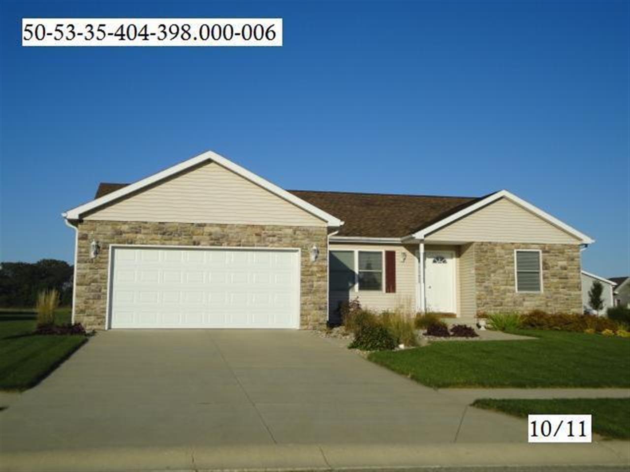 945 Lynn Dr, Bremen, IN 46506 photo 1