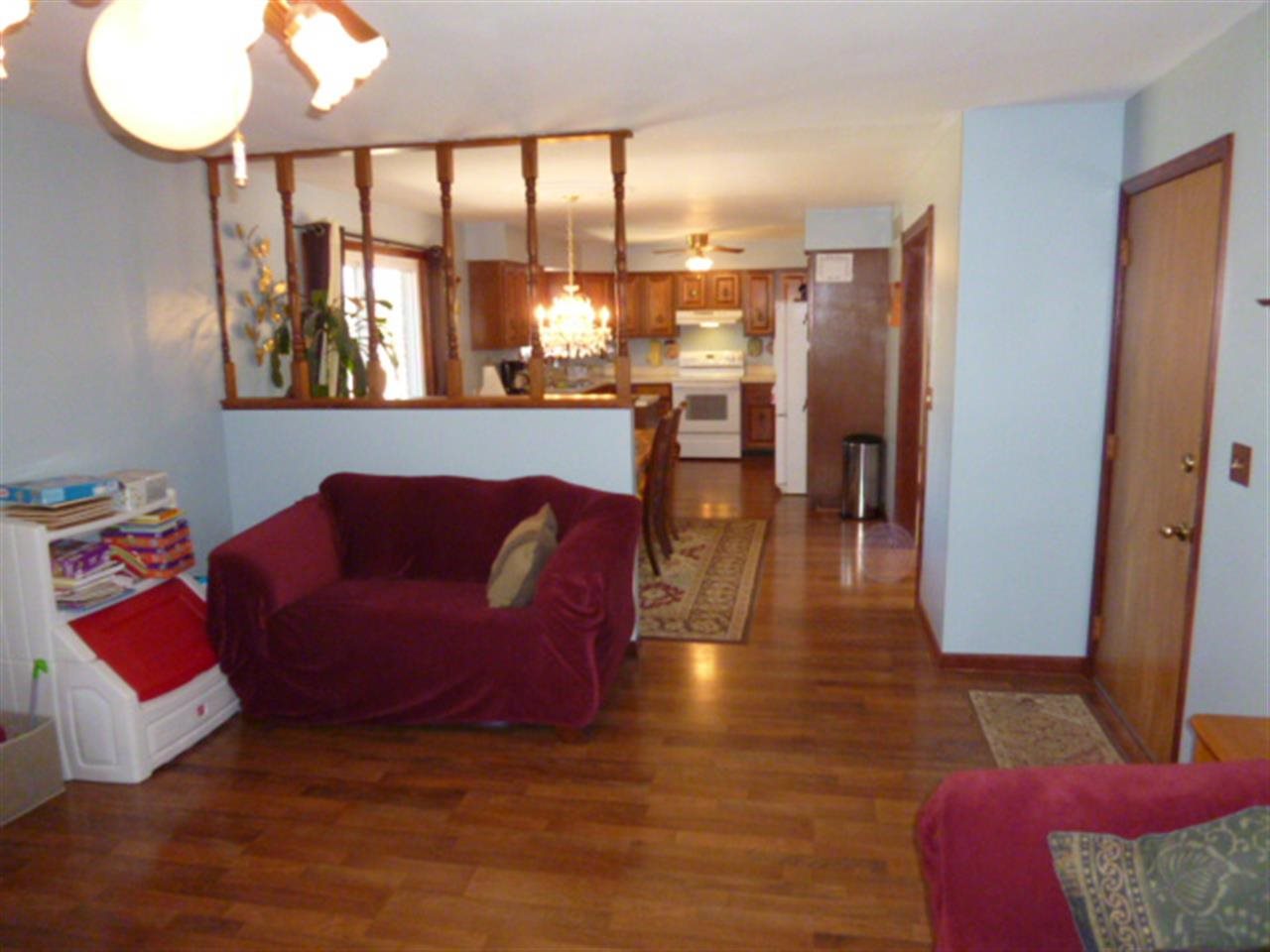 7722 Woodland Dr, Newburgh, IN 47630 photo 3