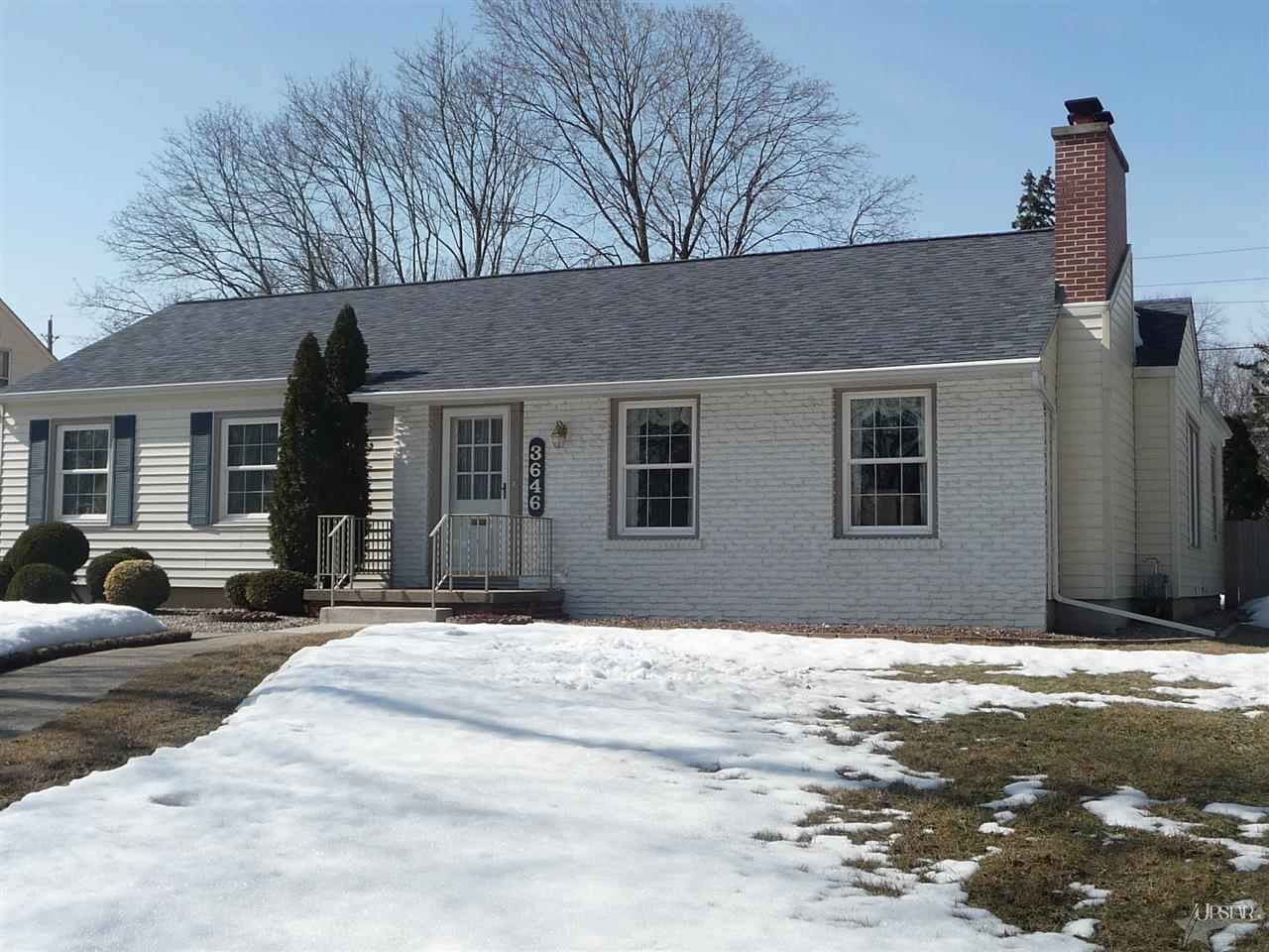 3646 Hiawatha Blvd, Fort Wayne, IN 46809 photo 3