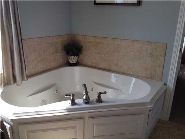10717 Havenwood Meadows Dr, Evansville, IN 47725 photo 13