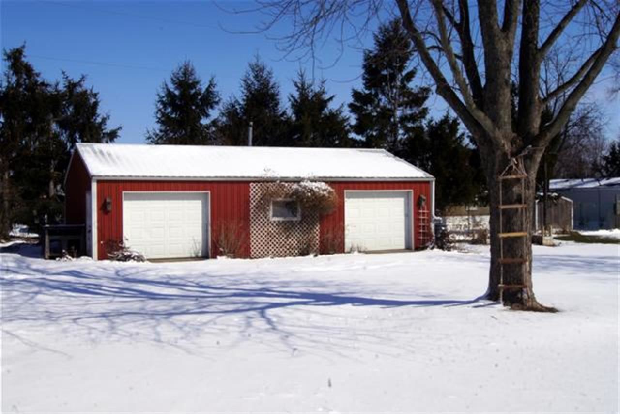 301 E Casey St, Hebron, IN 46341 photo 22