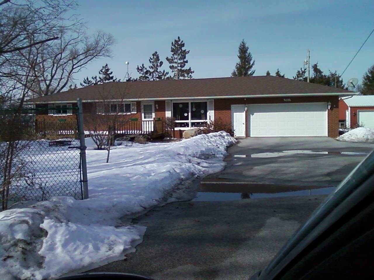 301 E Casey St, Hebron, IN 46341 photo 1