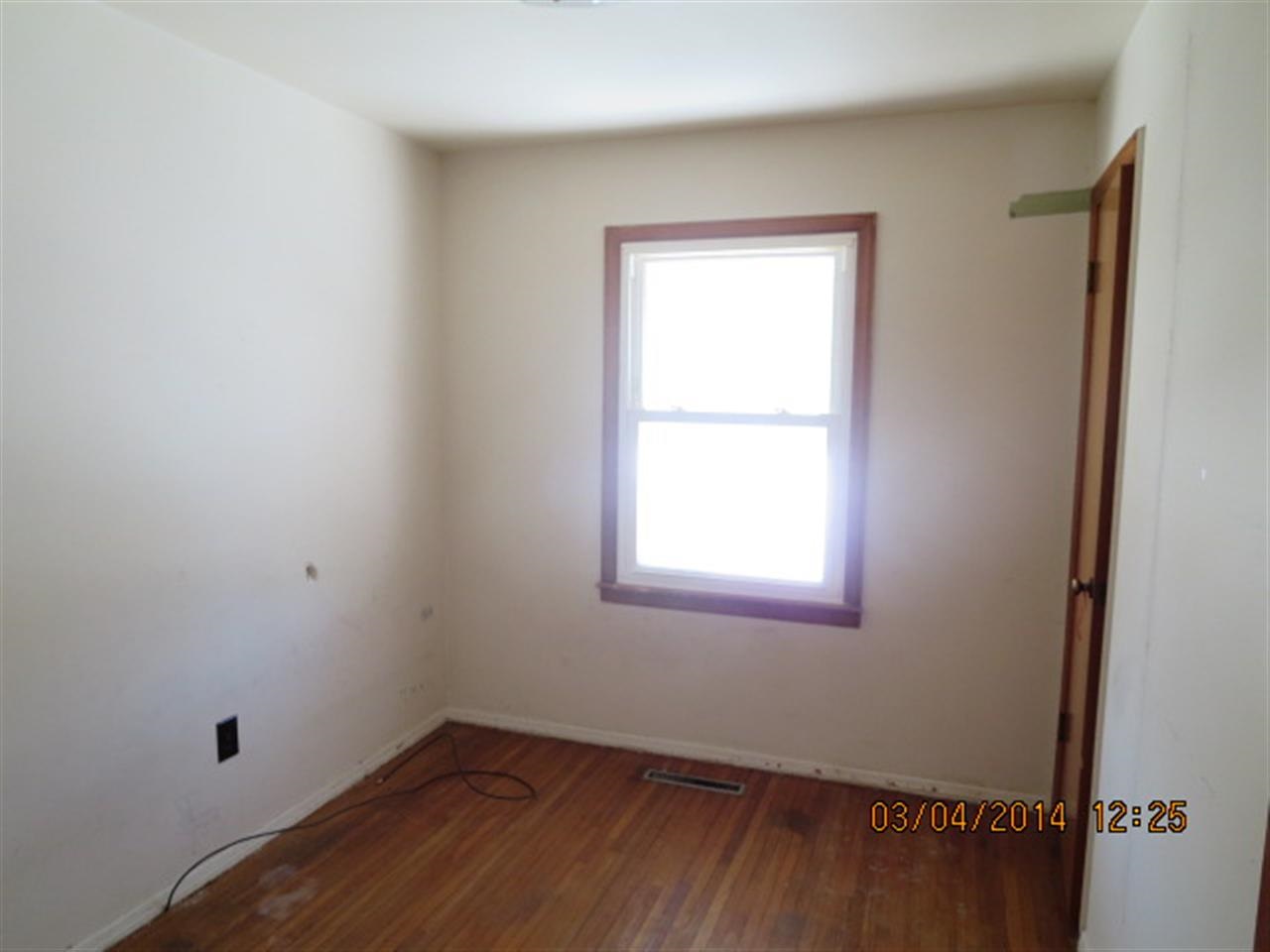 1164 S Dexter Ave, Evansville, IN 47714 photo 5