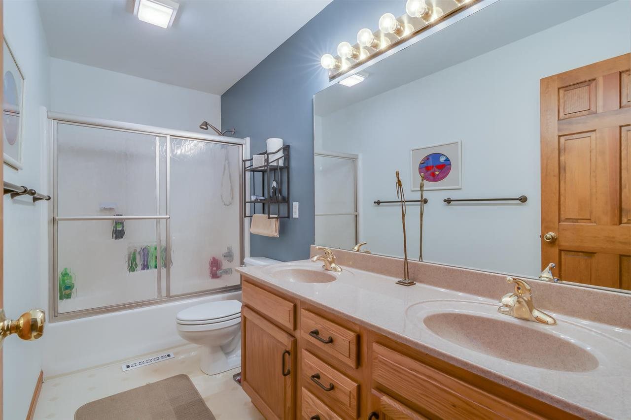 17160 Darden Rd, Granger, IN 46530 photo 19