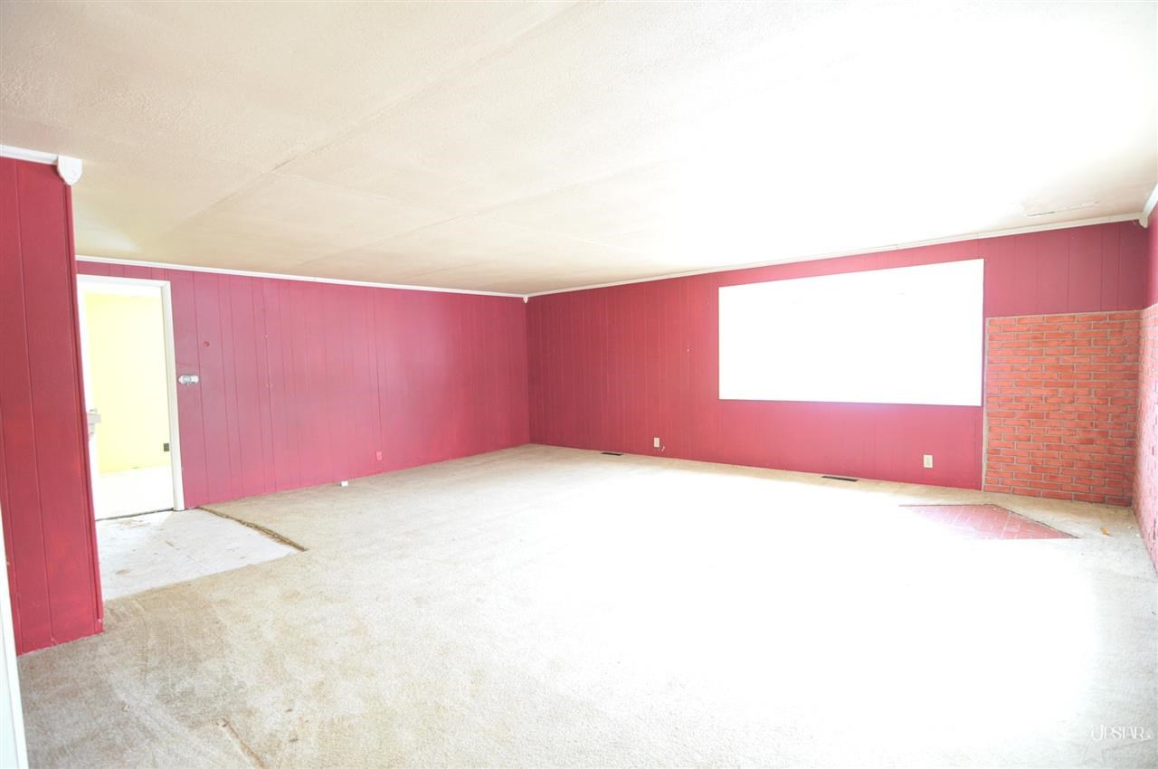8965 E 375 N, Churubusco, IN 46723 photo 3