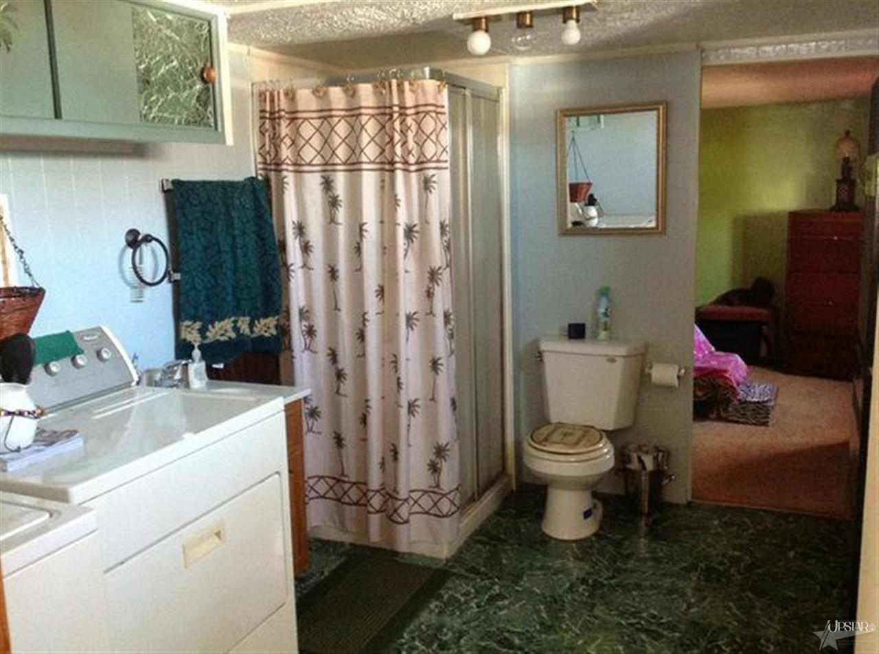 120 Egolf St, Churubusco, IN 46723 photo 10