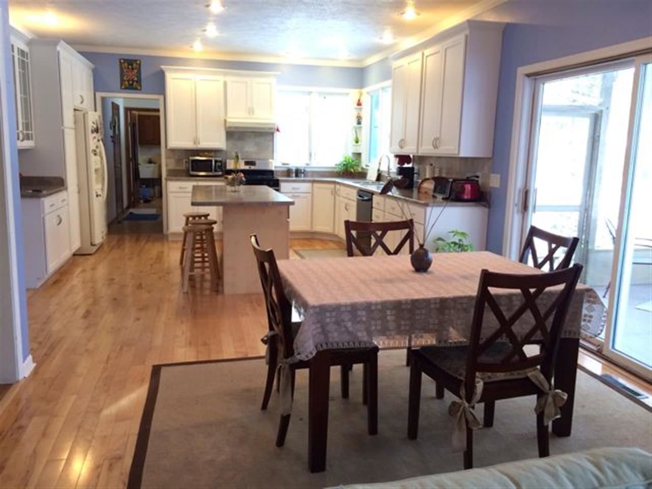 17640 Fall Creek Dr, Granger, IN 46530 photo 5