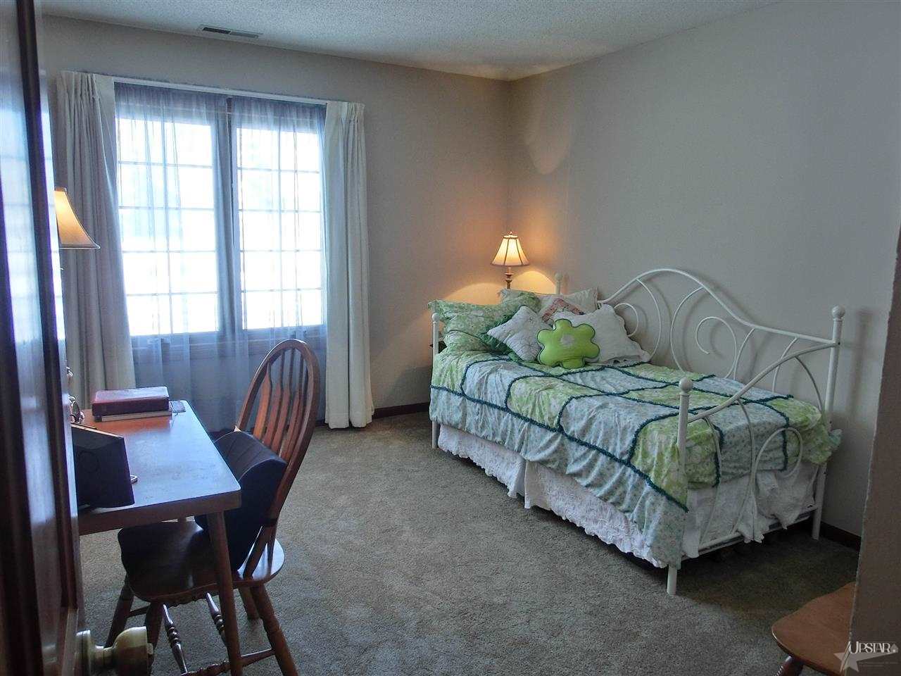 5635 Oak Pointe Dr, Fort Wayne, IN 46845 photo 18