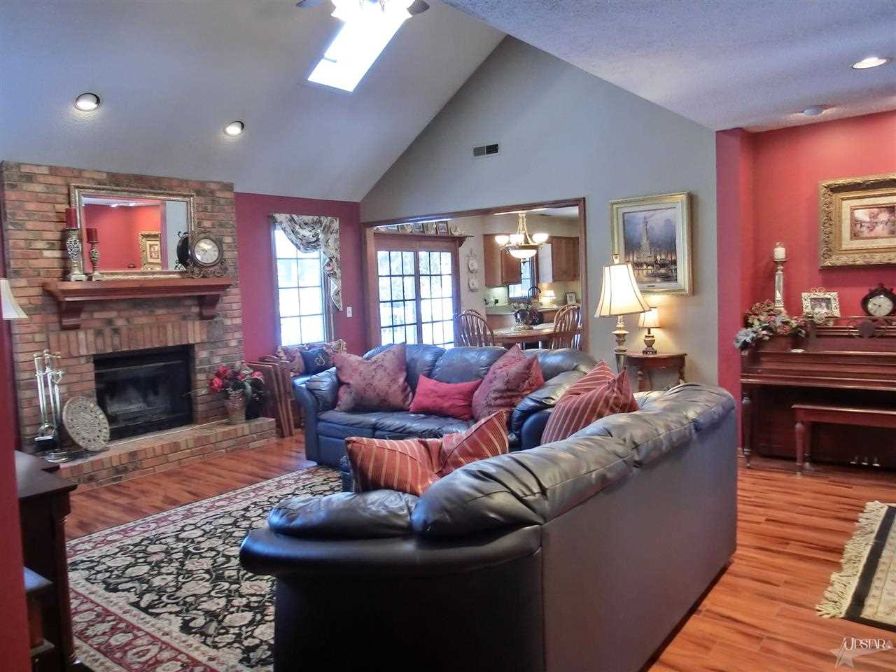 5635 Oak Pointe Dr, Fort Wayne, IN 46845 photo 5