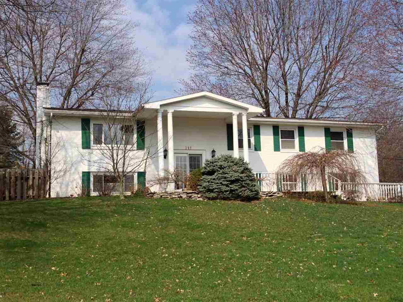 217 N Park Ridge Rd, Bloomington, IN 47408 photo 1