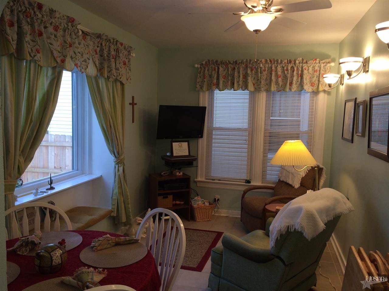 1148 Kinnaird Ave, Fort Wayne, IN 46807 photo 7