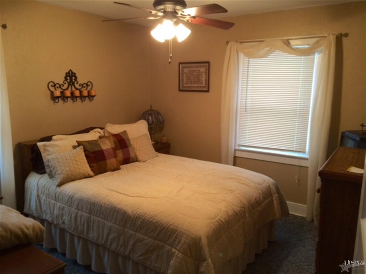 1148 Kinnaird Ave, Fort Wayne, IN 46807 photo 9
